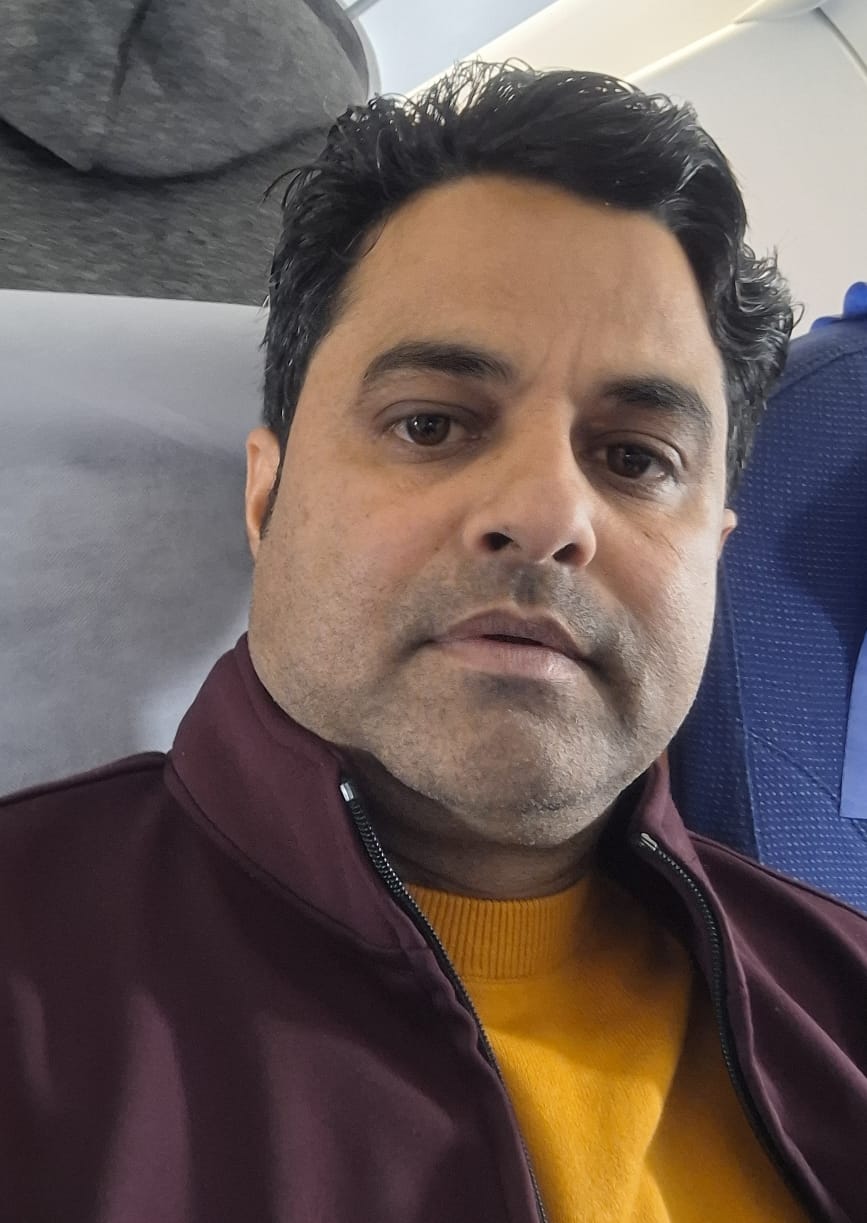 Mr. Ravi Kant Dwivedi